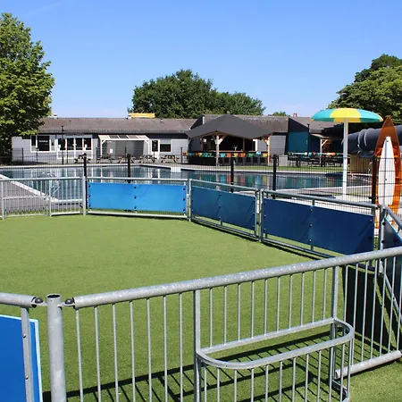 Modern With A Dishwasher In *