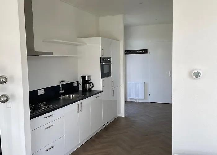 Modern With A Dishwasher In Lathum