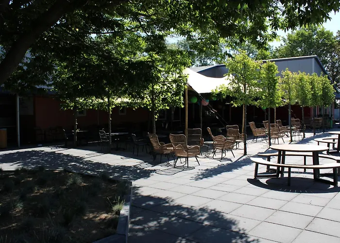 Modern With A Dishwasher In Lathum