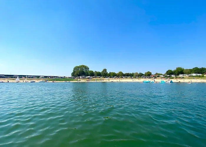 Modern With A Dishwasher In Chalet Lathum
