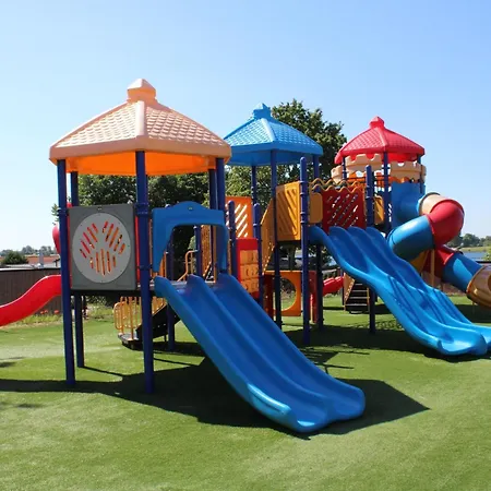 Шале Modern With A Dishwasher In *