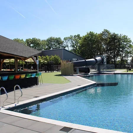 Шале Modern With A Dishwasher In *